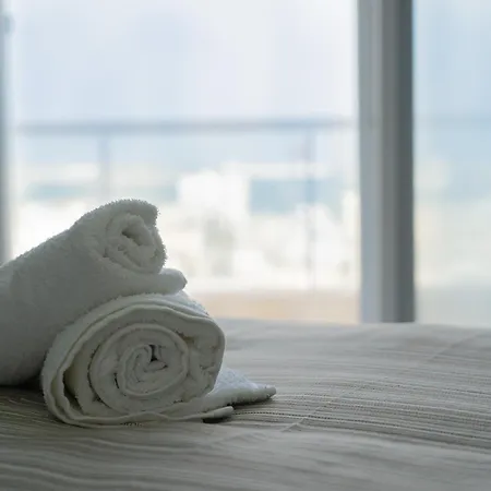 Southview Luxury Penthouse *